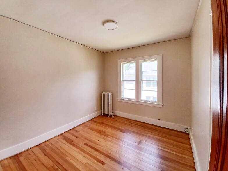 Building Photo - 1244 Maryland St