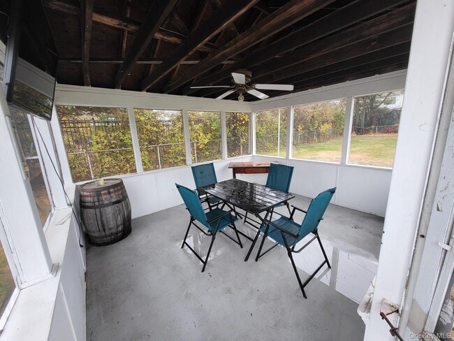 Building Photo - 73A E Railroad Ave