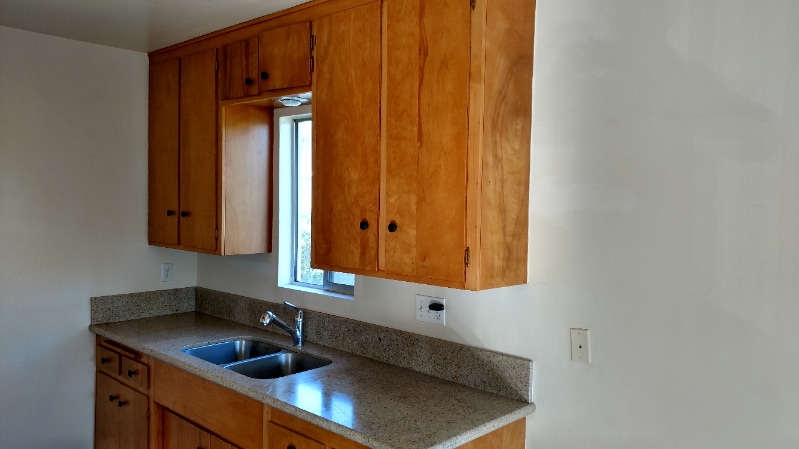 Building Photo - 231 Grand Ave