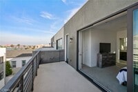 Building Photo - 277 Dockside Ln