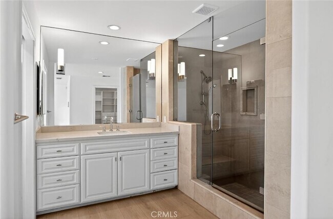 Building Photo - 978 Sandcastle Dr