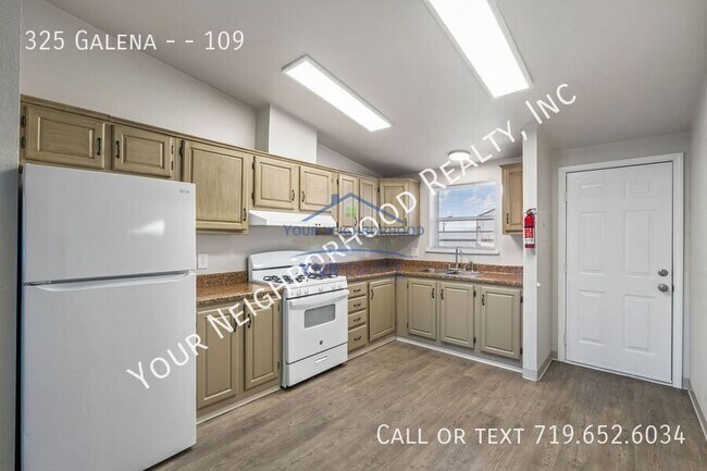 Building Photo - 325 Galena Ave