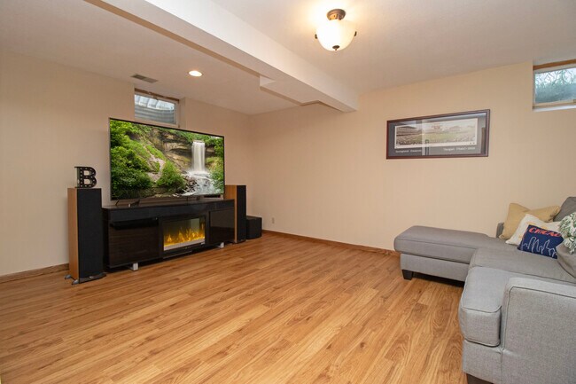 Building Photo - 2266 Copperfield Dr