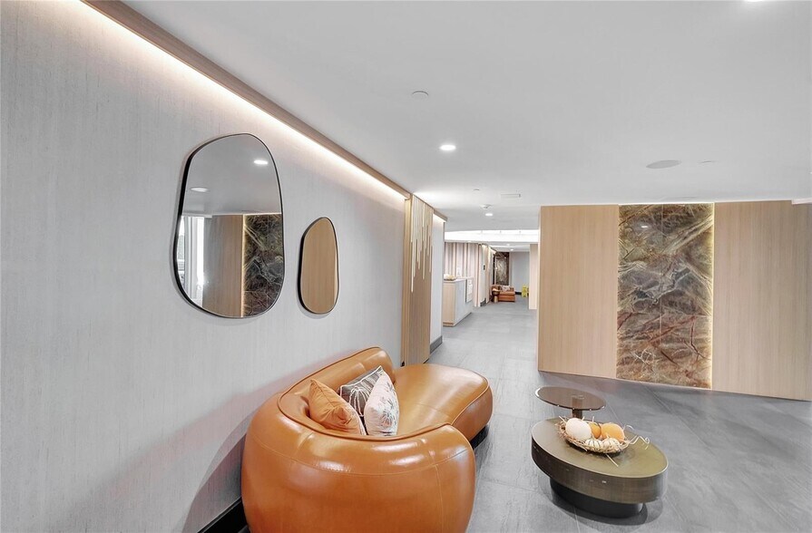 Building Photo - 90 SW 3rd St