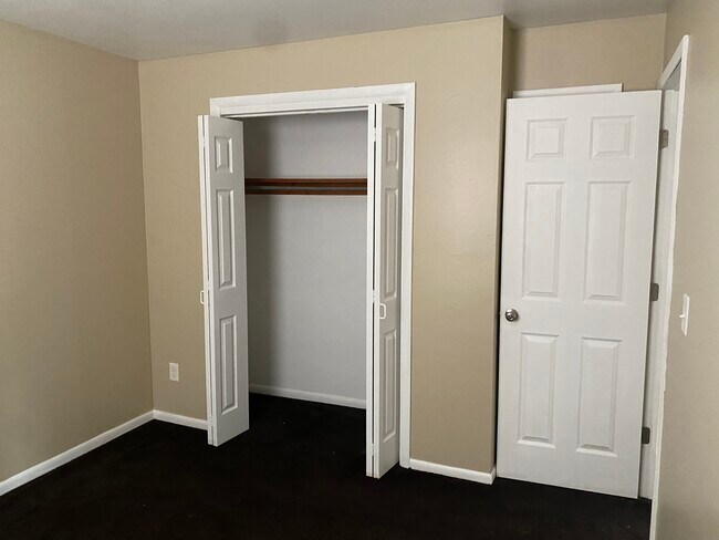 Building Photo - 1125 N Highland Ave