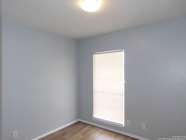 Building Photo - 6707 Pleasant Oak Dr