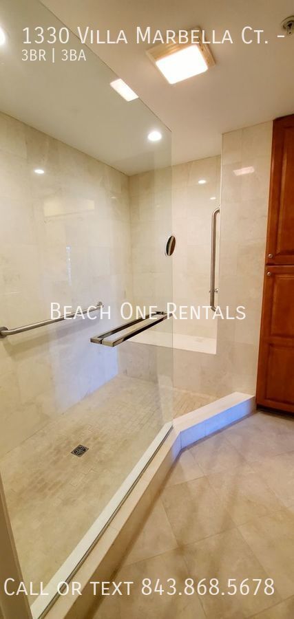 Building Photo - 1330 Villa Marbella Ct