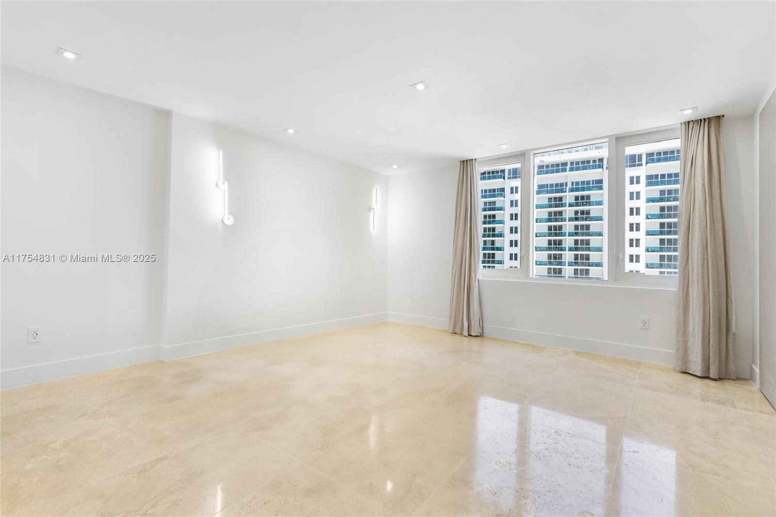 Building Photo - 2301 Collins Ave
