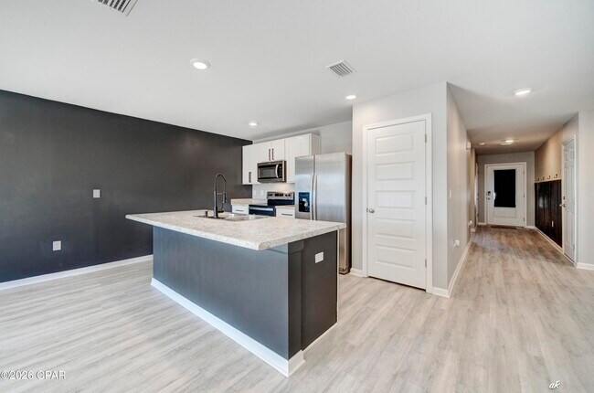 Building Photo - 4920 Shurer Ln