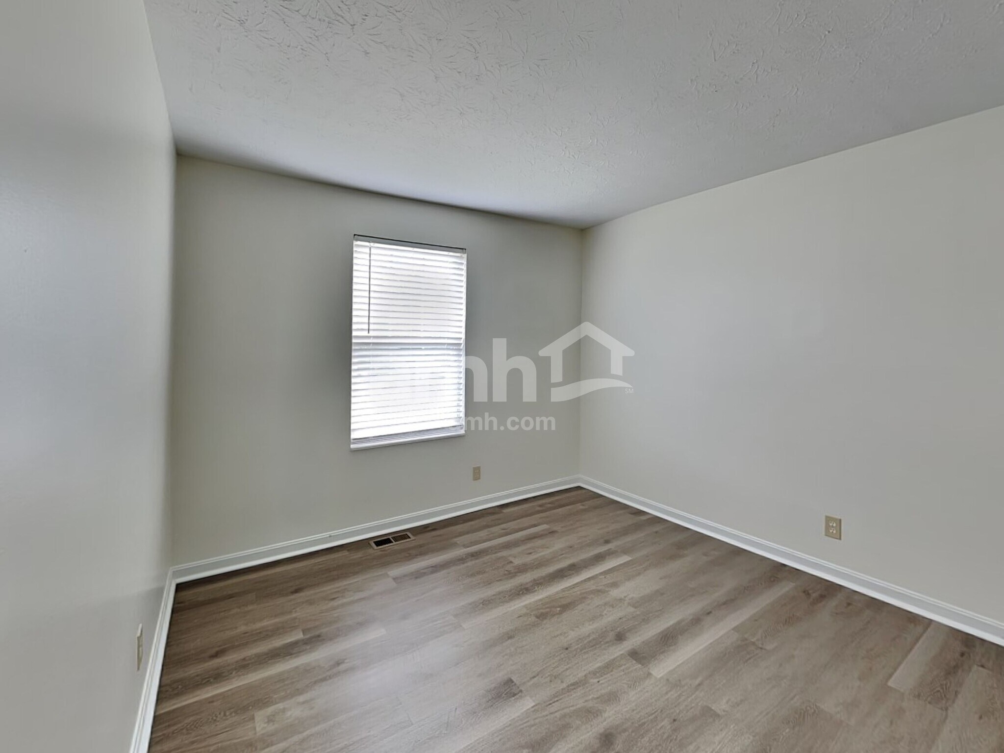 Building Photo - 117 Ridgewood Dr