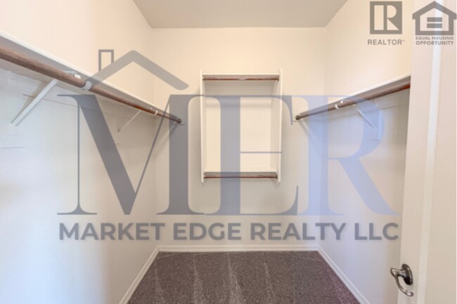 Building Photo - 4Bed/2.5Bath House at Litchfield/Greenway! Move-In Ready on 08/06/2026!