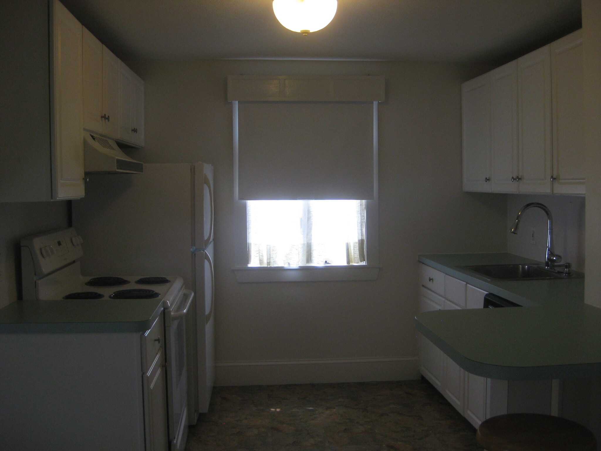 Building Photo - 300 Inman Terrace