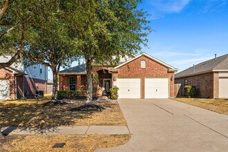Building Photo - 6726 Wide Creek Dr