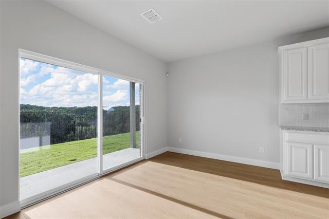 Building Photo - 135 Mesa Dr