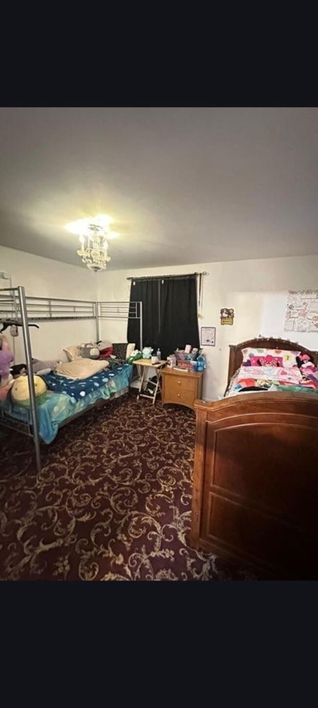 Building Photo - 7 Glenda Dr