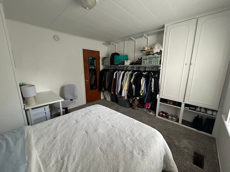 Bedroom 1 - 422 W William St