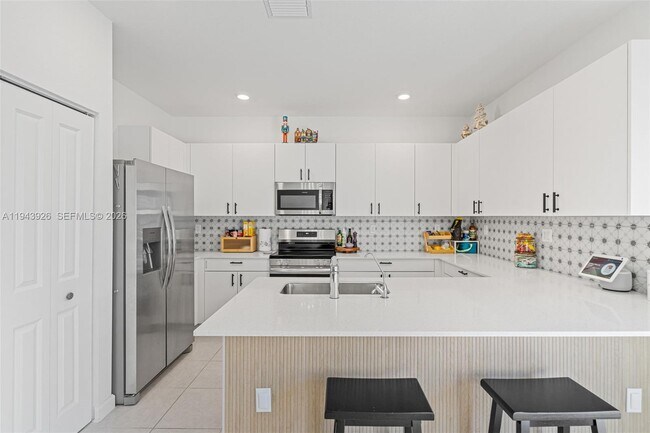 Building Photo - 16276 SW 291st St