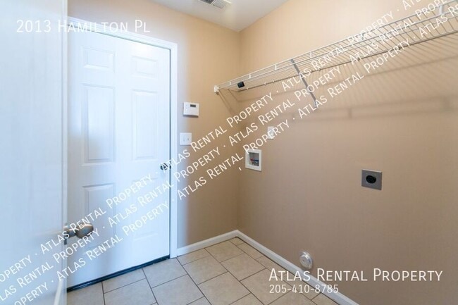 Building Photo - 2013 Hamilton Pl