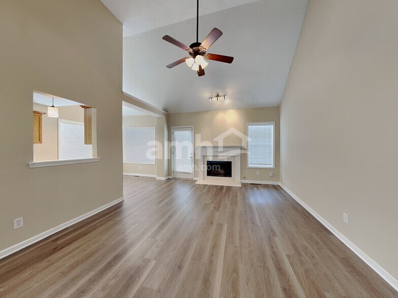 Building Photo - 197 Moreland Cir