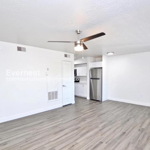 Building Photo - 2539 N 48th St