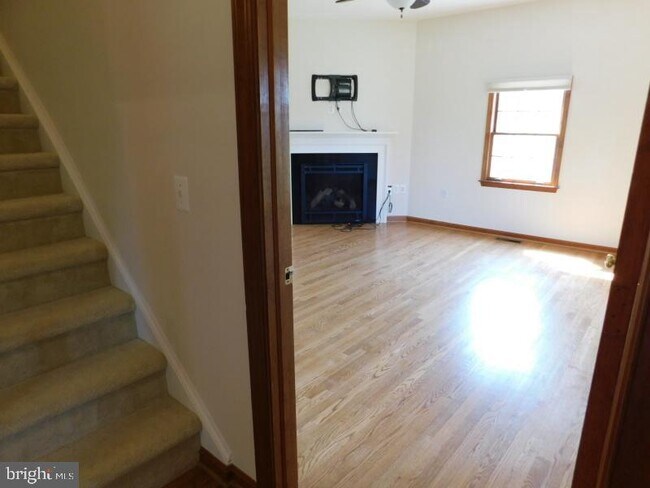 Building Photo - 13886 Berlin Turnpike