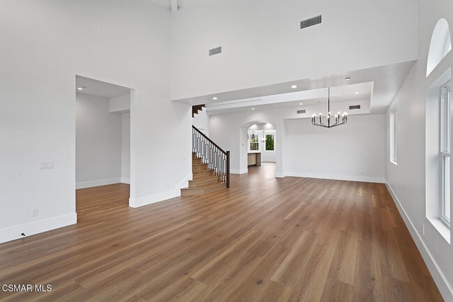 Building Photo - 295 Toyon Ct