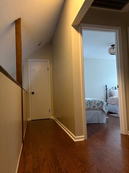 Building Photo - 21 Sabina Ct
