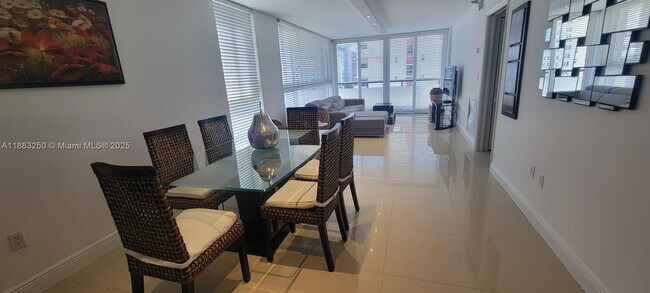 Building Photo - 3200 Collins Ave