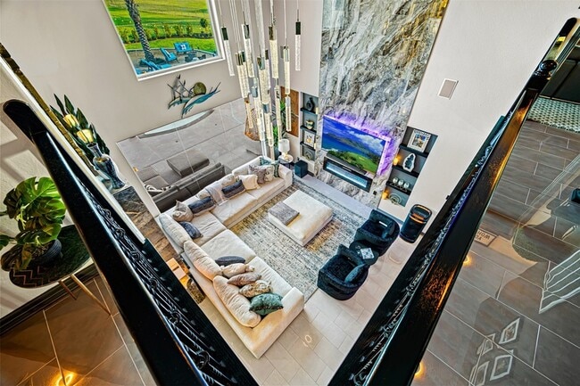 Building Photo - 12345 White Oak Point