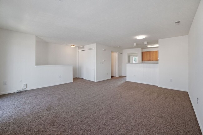 Building Photo - 5 Minutes To Wabash College******1 Bedroom******Best Living In Crawfordsville