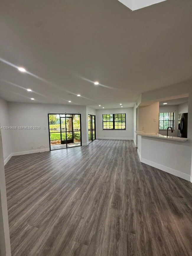 Building Photo - 9021 W Sunrise Blvd