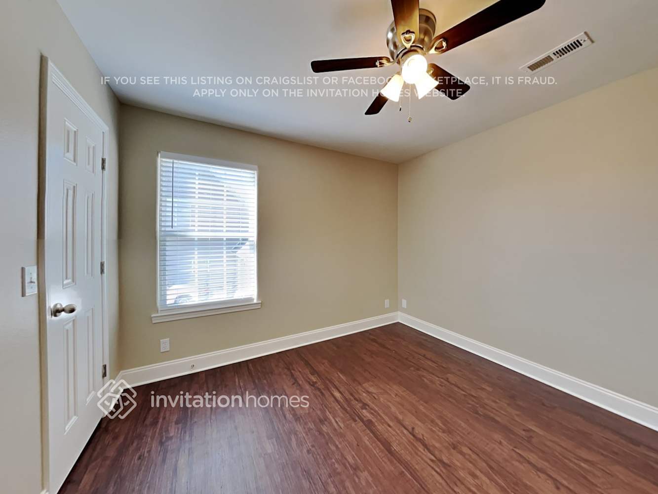 Building Photo - 204 Tarrington Dr