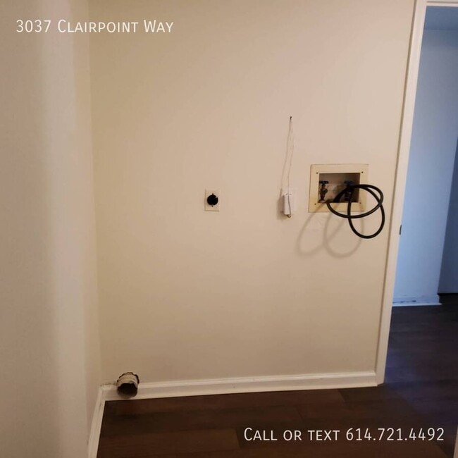 Building Photo - 3037 Clairpoint Way