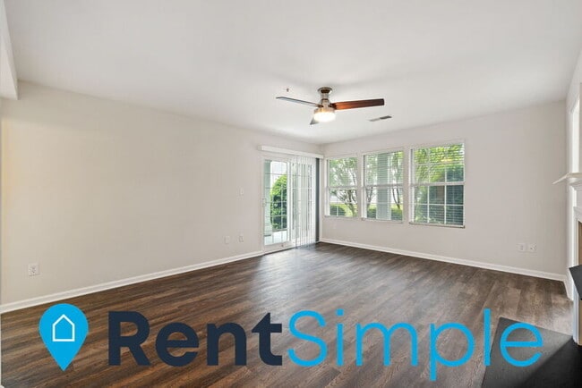 Building Photo - 8075 Lacy Dr