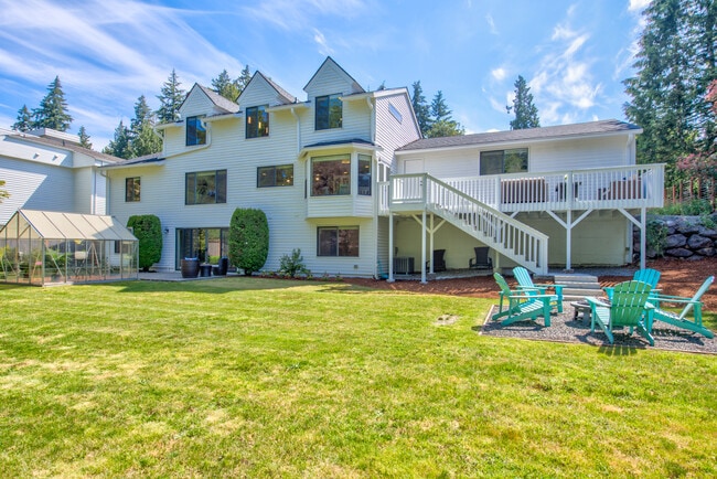 Building Photo - 6119 114th Ave NE