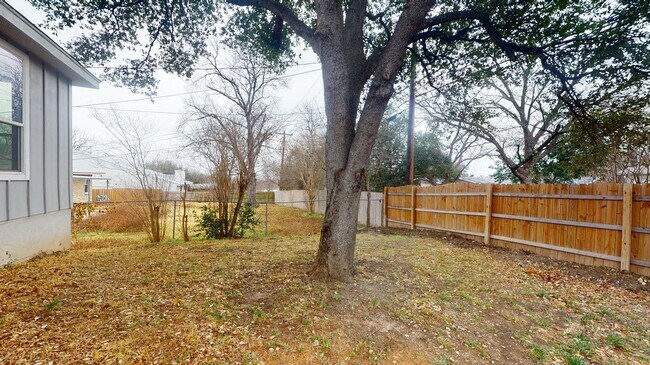 Building Photo - Stunning Ridgeview home close to North Sta...