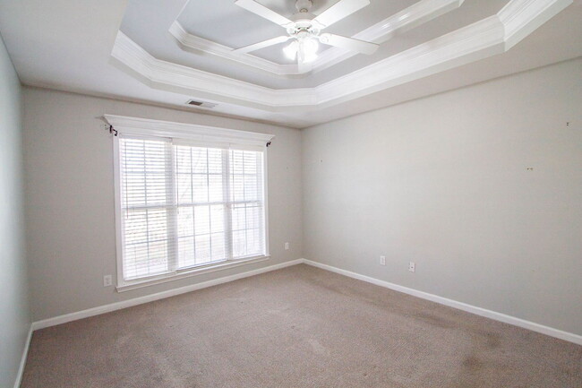 Building Photo - 157 Hayesbury Ct