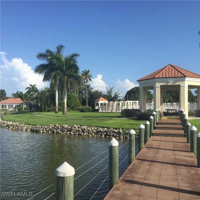 Building Photo - 7800 Emerald Cir