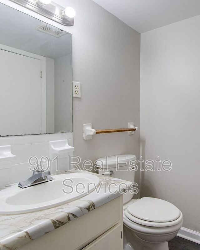 Building Photo - 2998 Stage Park Pl