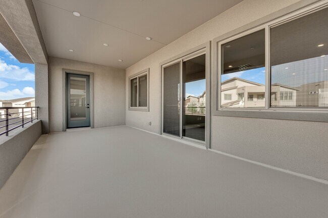 Building Photo - 10648 Stone Ledge Ave