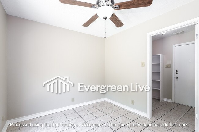 Building Photo - 2138 Border Mill