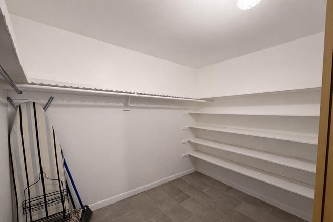 Building Photo - 22615 SW 66th Ave