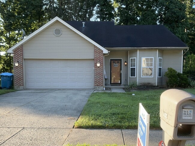 Building Photo - 4222 Mallard Dr