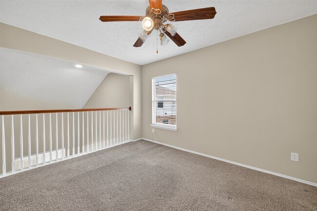 Building Photo - 5006 Mossy Bridge Dr