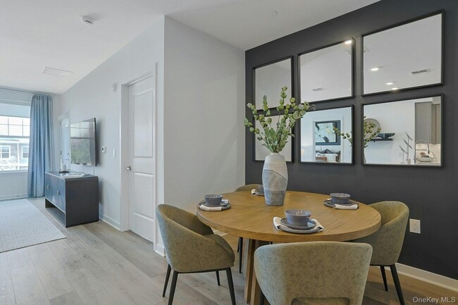 Building Photo - 5105 Lucy Ct