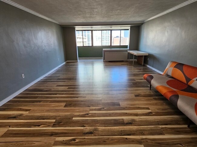 Building Photo - 6 Whittier Pl