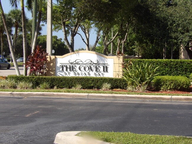 Building Photo - 3800 N Jog Rd