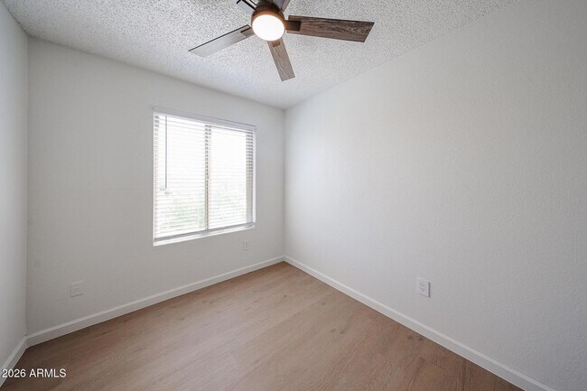 Building Photo - 17032 N 16th Dr