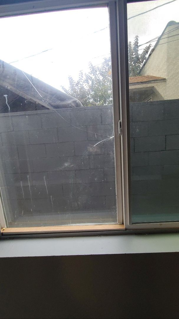 Building Photo - 32(839)