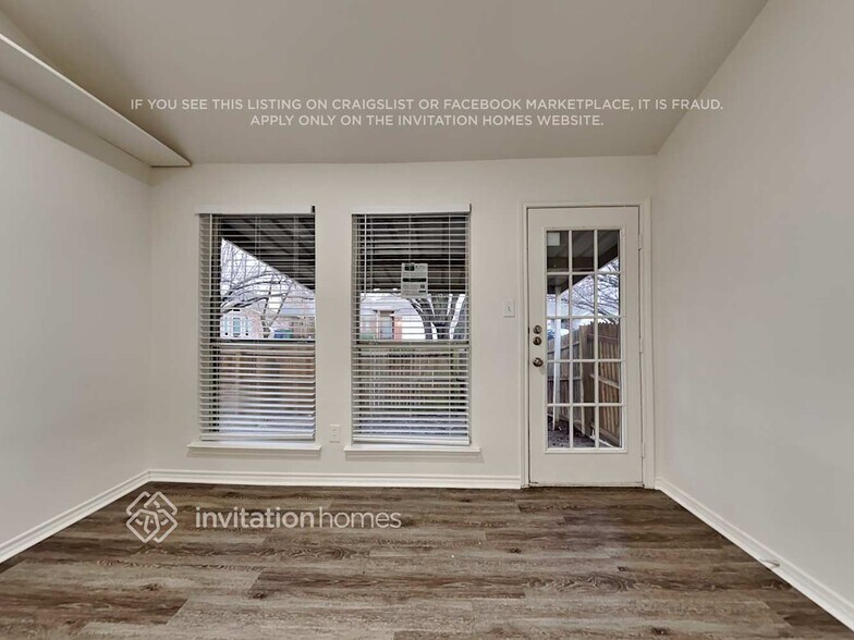 Building Photo - 8100 Rambler Rose St